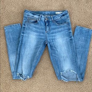 Zara distressed denim size 4